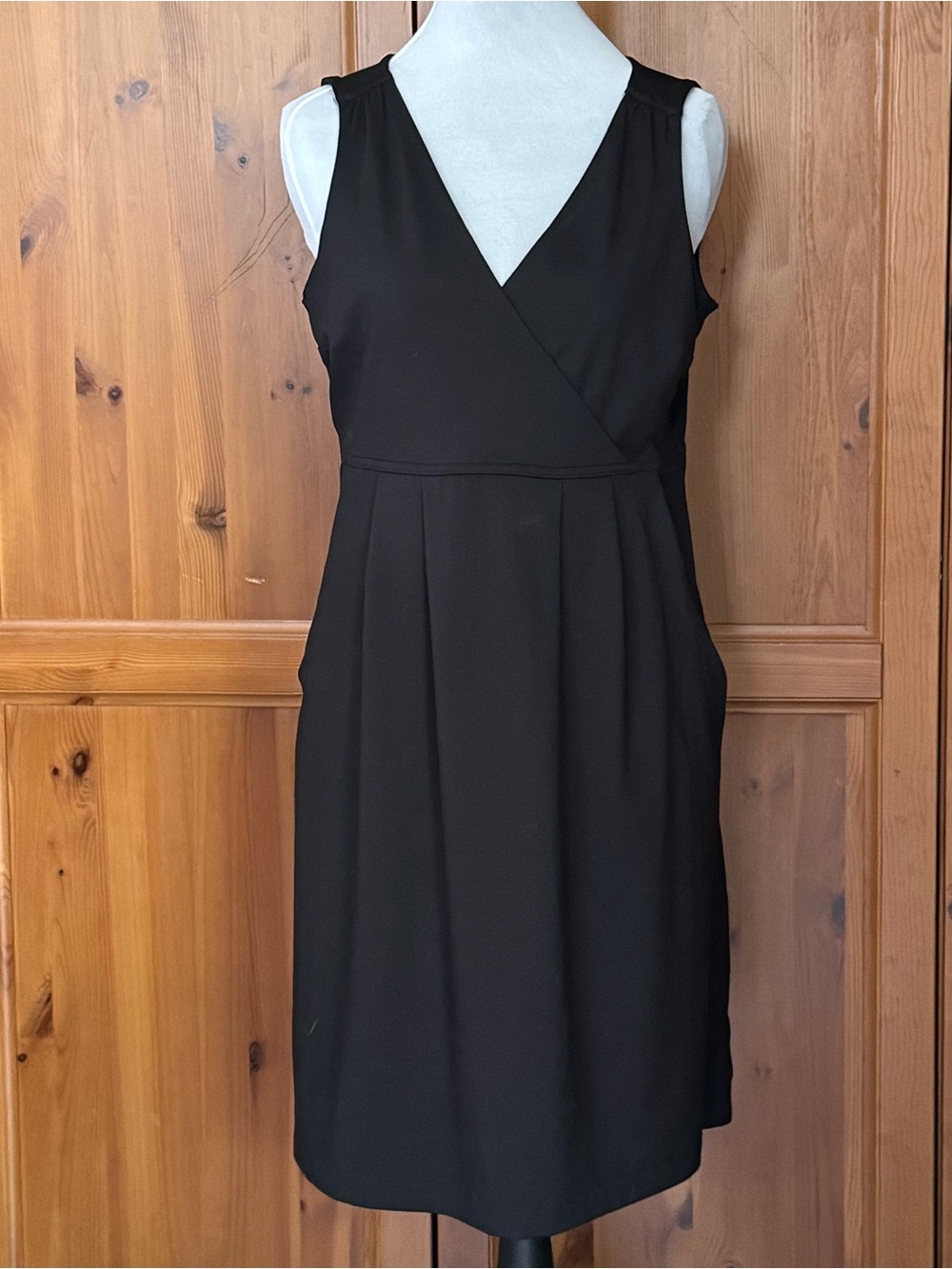 Eddie Bauer Black Sleeveless Faux Wrap Dress, Size Petite M